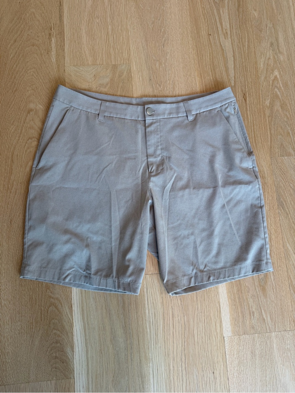 Lulu Lemon ABC Classic-Fit WovenAir 9” Shorts Navy Blue 36